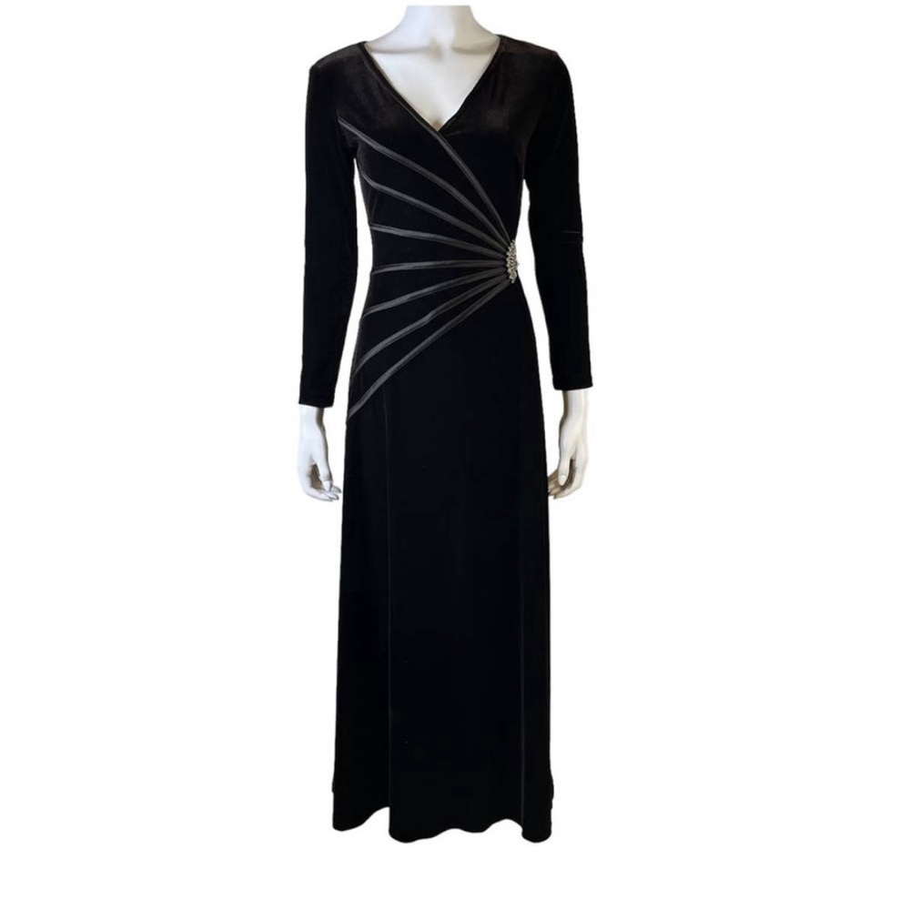 Vintage Tadashi Velour maxi occasion Dress